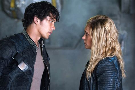 do bellamy and clarke hook up in the 100